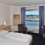 Intercityhotel 3* Kilonia
