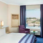 Intercityhotel 3* Kilonia