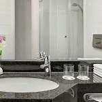 Intercityhotel 3*
