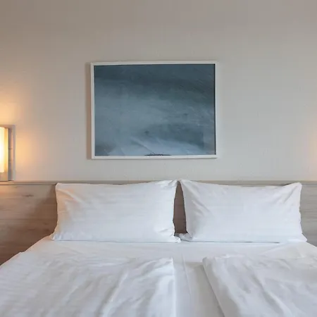 Hotel Intercityhotel 3*