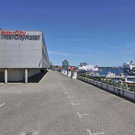 Intercityhotel Отель Киль