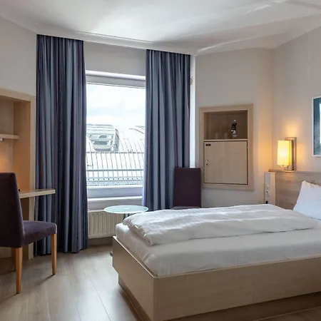 Intercityhotel 호텔 킬