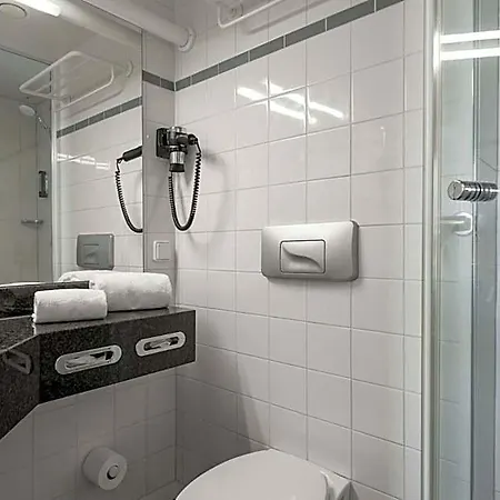 Intercityhotel 3* Kiel
