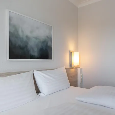 Intercityhotel 호텔 3*