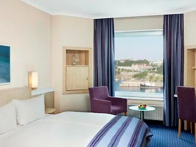 Intercityhotel 3* Киль